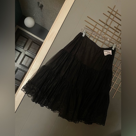 Malco Modes petticoat - Picture 2 of 2